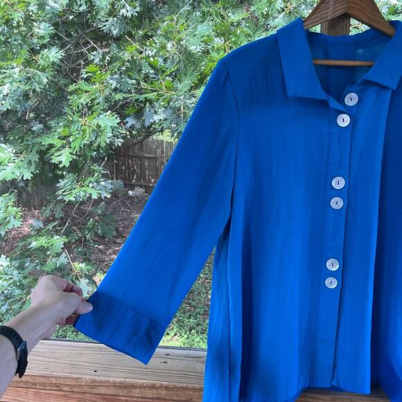 Fridaze Women's Royal Blue 100% Linen Button Front Top Size S - Picture 3 of 10